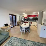 Pop's Pool Place Διαμέρισμα *